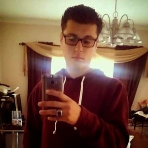 Meet your Posher, Rafael